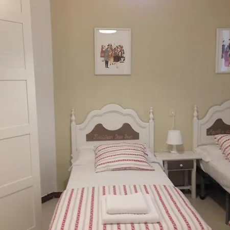 Pension Cadiz Кадіс