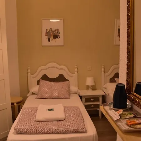 בית הארחה Pension Cadiz